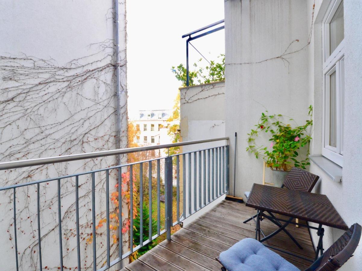 Beautiful Flat Next To Karlskirche Viyana Dış mekan fotoğraf
