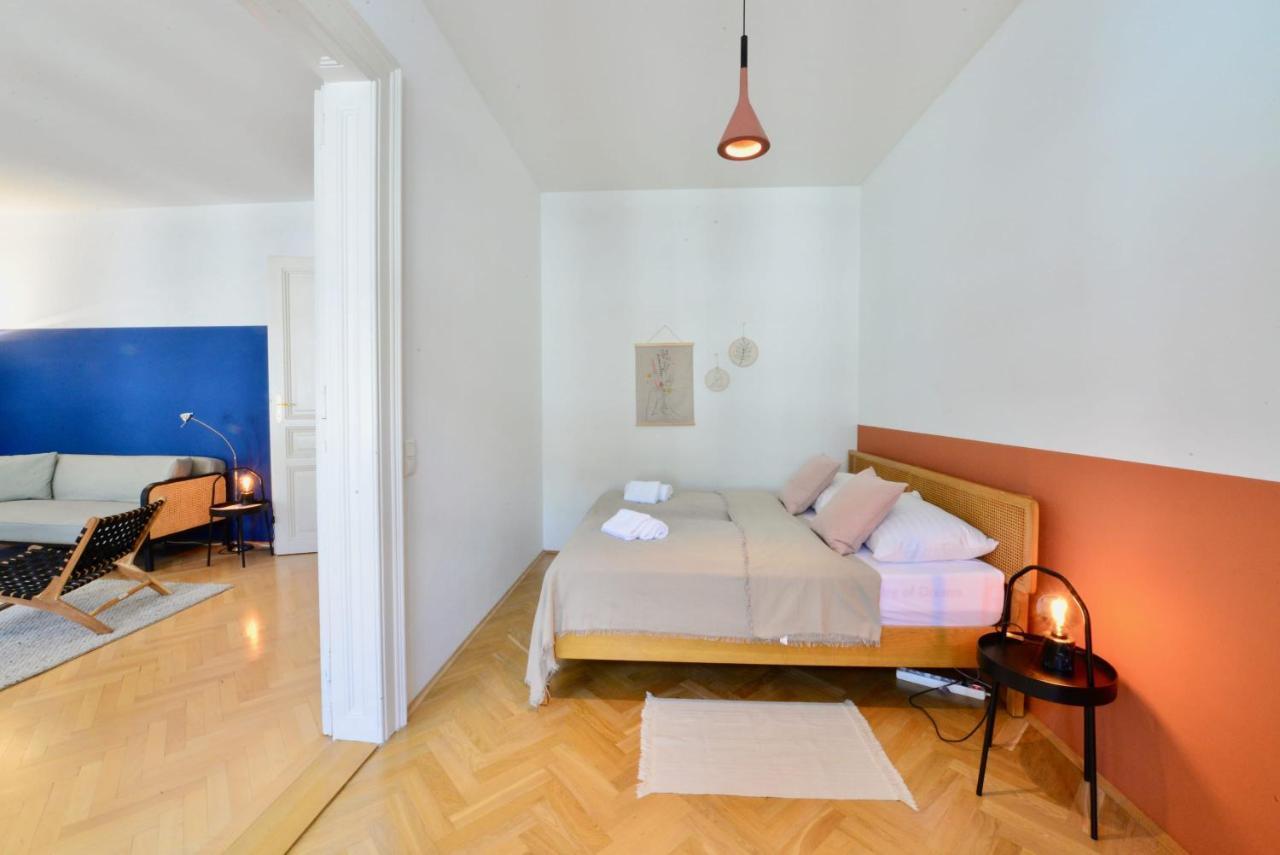 Beautiful Flat Next To Karlskirche Viyana Dış mekan fotoğraf